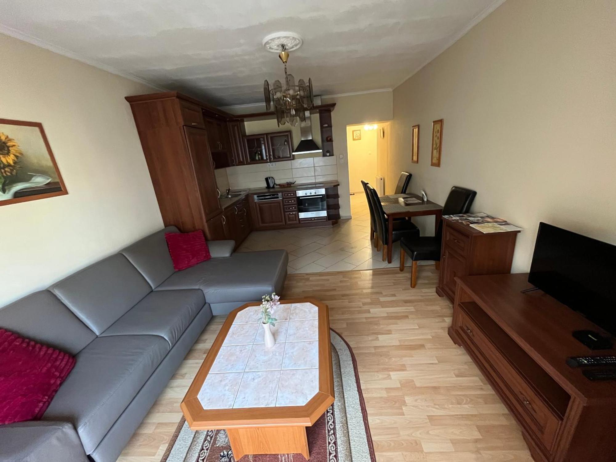 Apartamento Moonlight Győr Exterior foto